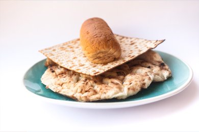 Why Is Chametz Forbidden on Pesach? The Spiritual Meaning of Matzah, Faith, and Freedom