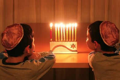 Frequent and Infrequent: When to Light the Chanukah Menorah on Shabbat Eve?