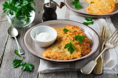 A Delicious Alternative to Potato Latkes: Crispy Pea Fritters
