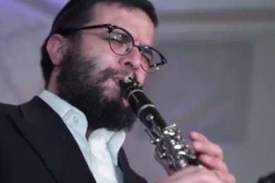 The Clarinetist of Meron: "I Play and Cry, Cry and Play, Unable to Contain the Emotion"