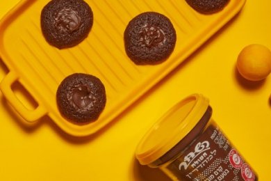 Easy Passover Chocolate Cookies with Sea Salt