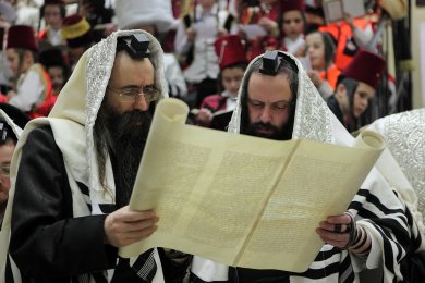 The Book of Esther in 60 Seconds: The Purim Story, Explained