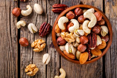 Which Nuts Are the Healthiest? A Complete Guide to Almonds, Walnuts, and More
