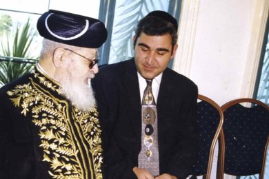 The Voice of Selichot: Rabbi Moshe Habusha on Prayer, Music, and the High Holidays