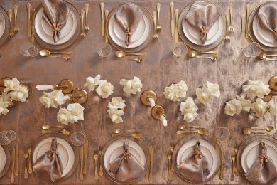 Create a Stunning Passover Table: Tips for an Unforgettable Seder