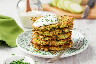 Healthy Eating on Chanukah: Smart Oil Choices, Low-Carb Latkes, and Tips for a Lighter Holiday