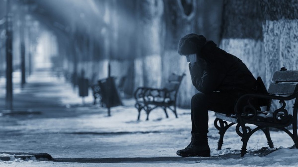 Understanding and Overcoming Winter Depression (SAD): Causes, Symptoms ...
