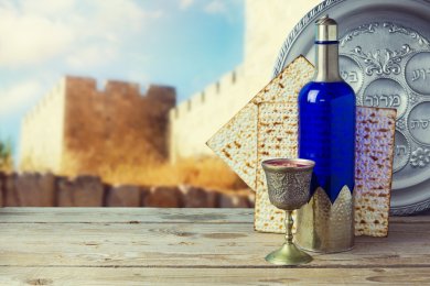 Experiencing Passover in Jerusalem: A Roman's Perspective