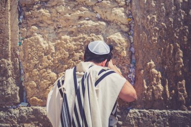 How to Connect to the Three Weeks: Understanding the Pain of Exile and the Loss of the Beit HaMikdash