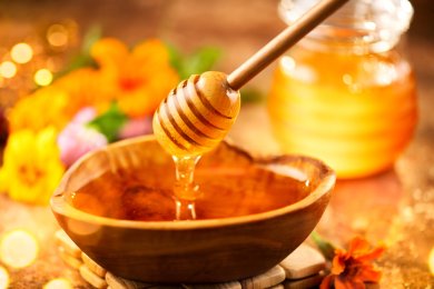 10 Amazing Facts About Honey: Health Benefits, Nutrition, and Delicious Recipes