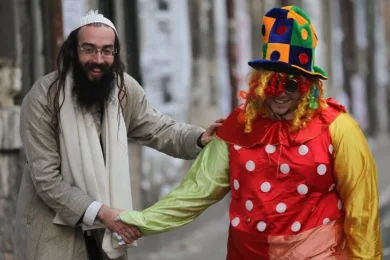 Joy in Adar: Faith, Inner Strength, and the Secret of a Woman’s Spiritual Royalty