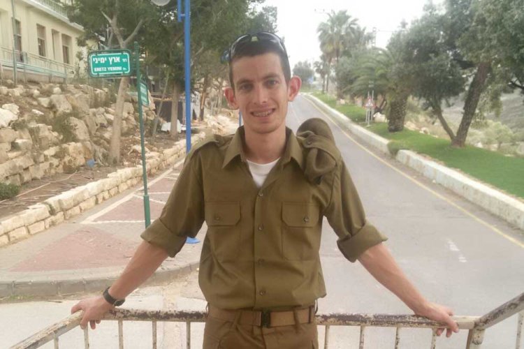 Yinon as a soldier